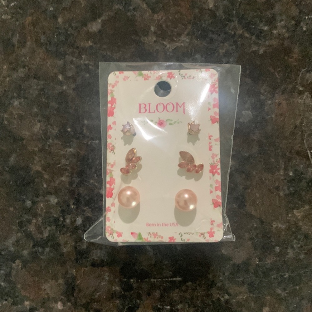Bloom Mini Stud Set of 3 Pink Earrings